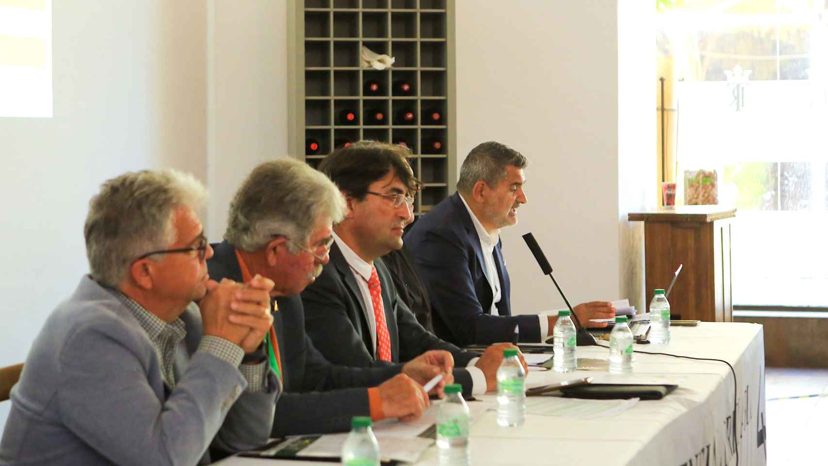 Los representantes de Asaja Alicante en la última asamblea anual.