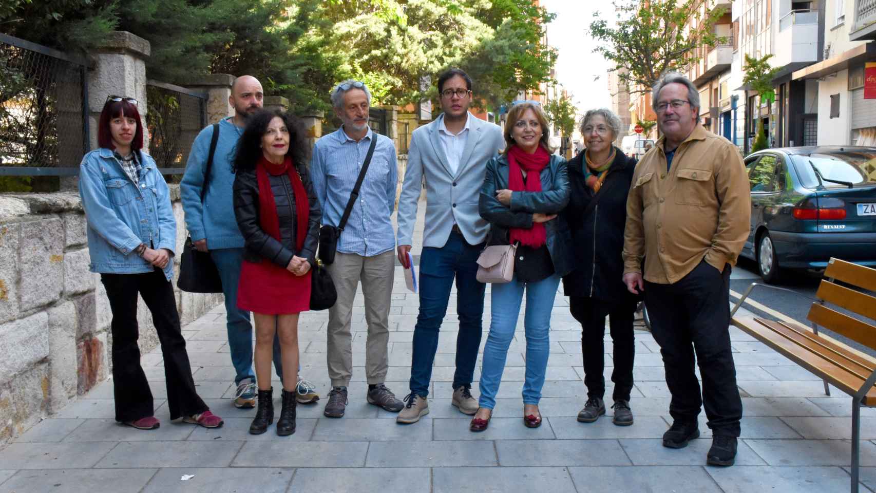 Miembros de la candidatura de Izquierda Unida en Zamora en la calle Pablo Morillo