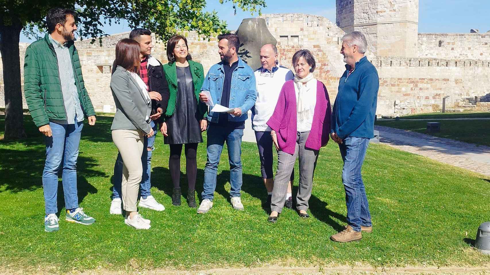 Miembros de la candidatura del PSOE de Zamora en el Castillo