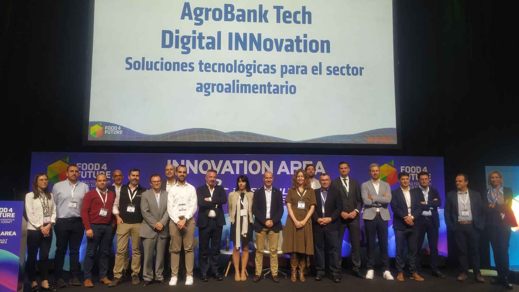 Representantes de las 13 startups del programa AgroBank Tech Digital INNovation que presentaron sus propuestas disruptoras en F4F2023.