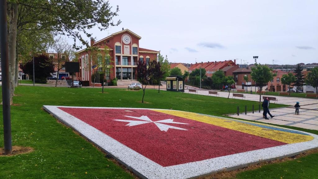 Plaza Mayor de Arroyo de la Encomienda