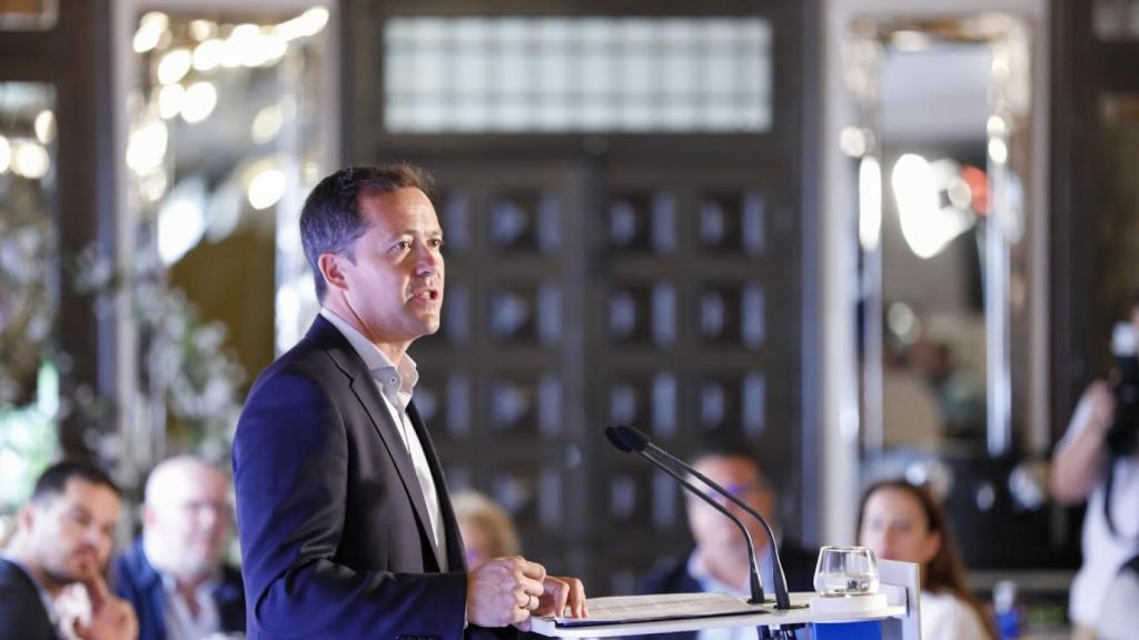 Carlos Velázquez en la presentación de su programa electoral en el restaurante Venta de Aires de Toledo