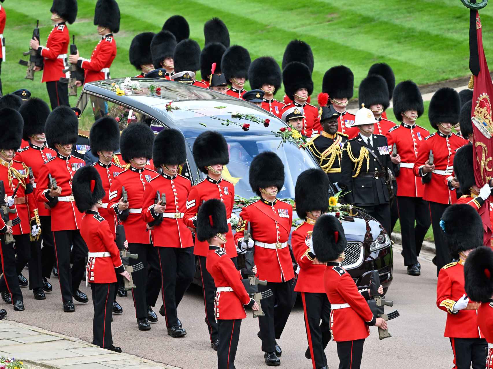 Comitiva fúnebre de Isabel II.
