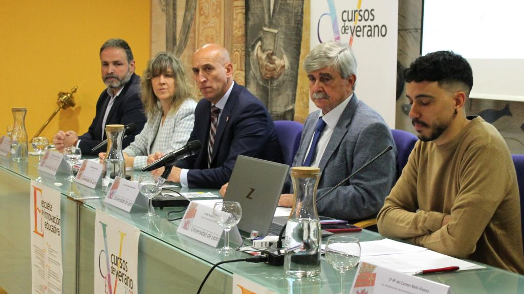 Presentación de los cursos de verano de la Universidad de León