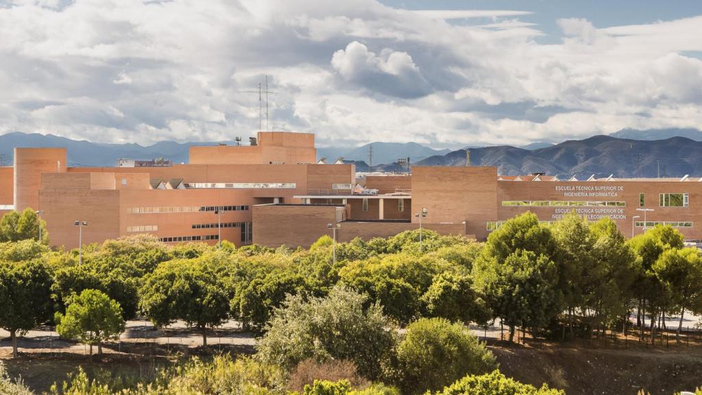 La facultad de teleco e informática de la UMA.