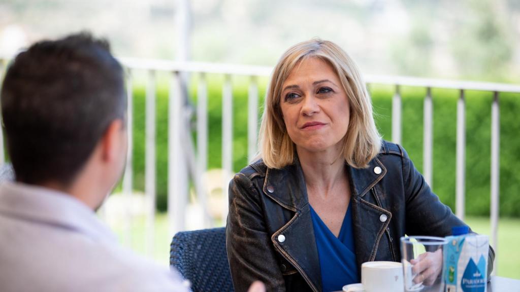 Carmen Picazo durante su conversación con Alberto Morlanes.