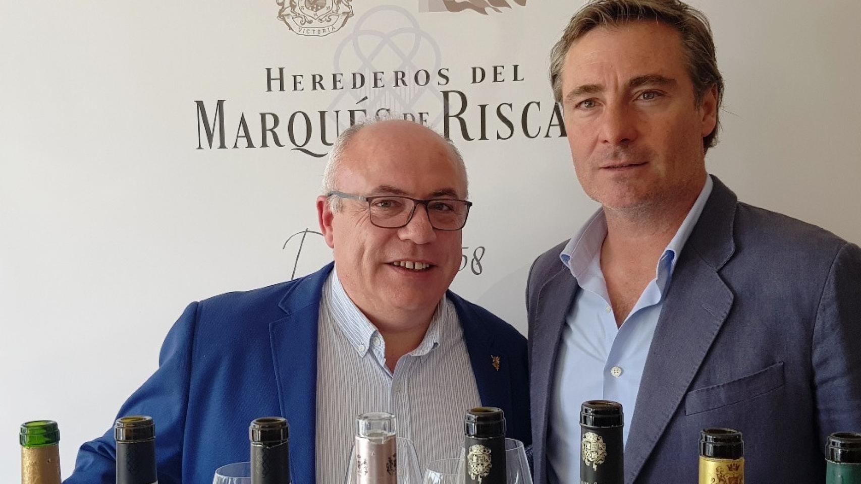 Luis Hurtado y Miguel Angel Benito autores de la cata de vinos que ha resultado extraordinaria