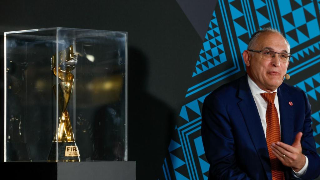 Andreu Camps. secretario general de la RFEF, durante el acto institucional de recepción del trofeo del Mundial femenino 2023