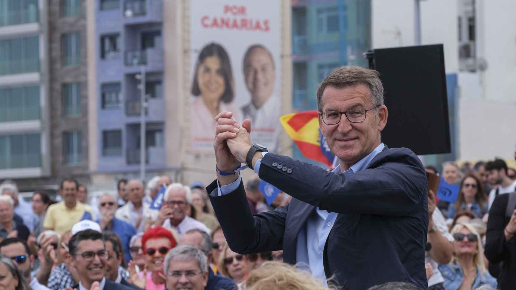 El presidente del PP, Alberto Núñez Feijóo, durante el acto de campaña que ha celebrado en Canarias.