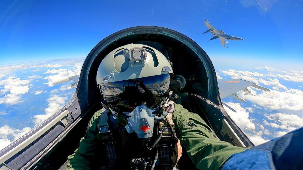 Aviones de combate del Ejército Popular de Liberación de China.