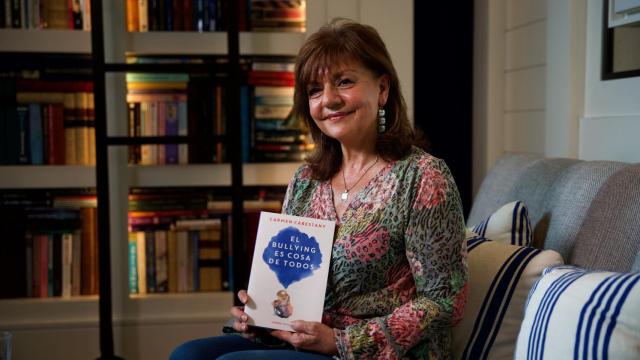 Carmen Cabestany y su libro El bullying es cosa de todos