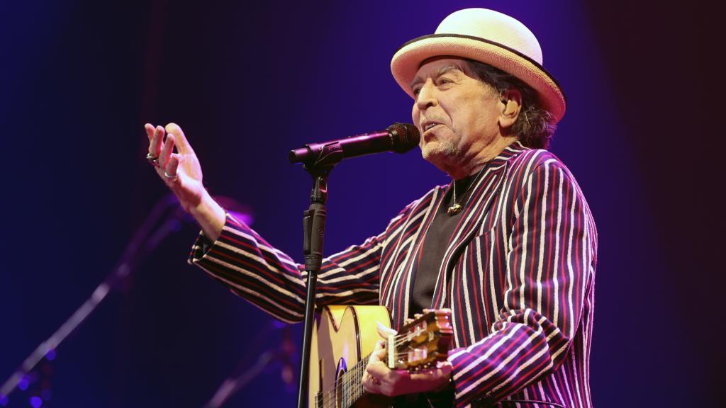 Joaquín Sabina durante el concierto en el WiZink Center de Madrid el 23 de mayo de 2023. Foto: Kiko Huesca / EFE