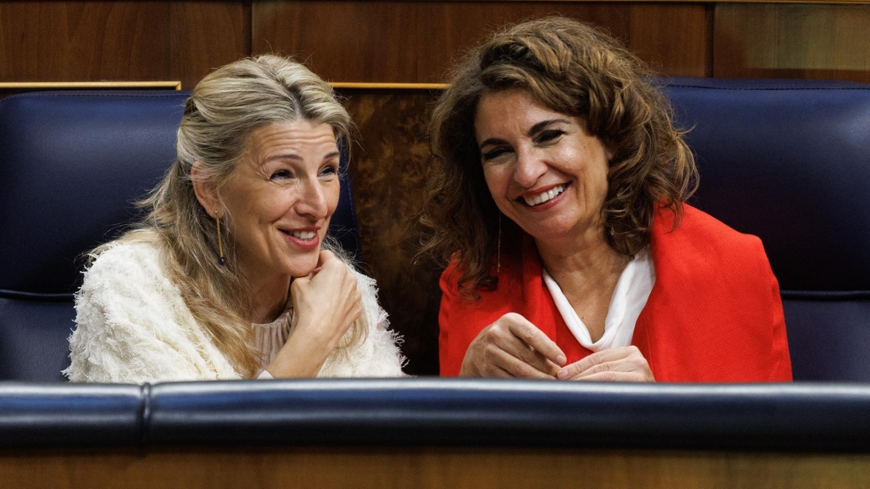 Las vicepresidentas Yolanda Díaz y María Jesús Montero.