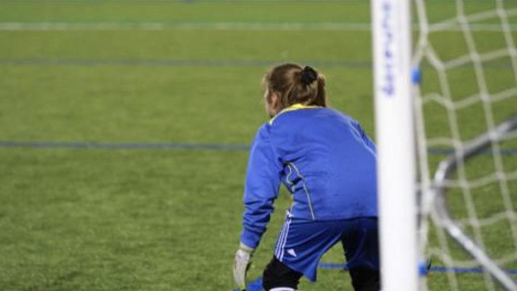 Laura Boado como portera del equipo femenino C.D Conxo Santiago.