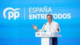 Alberto Núñez Feijóo, líder del PP, este viernes en el cierre de campaña de su partido en Madrid.