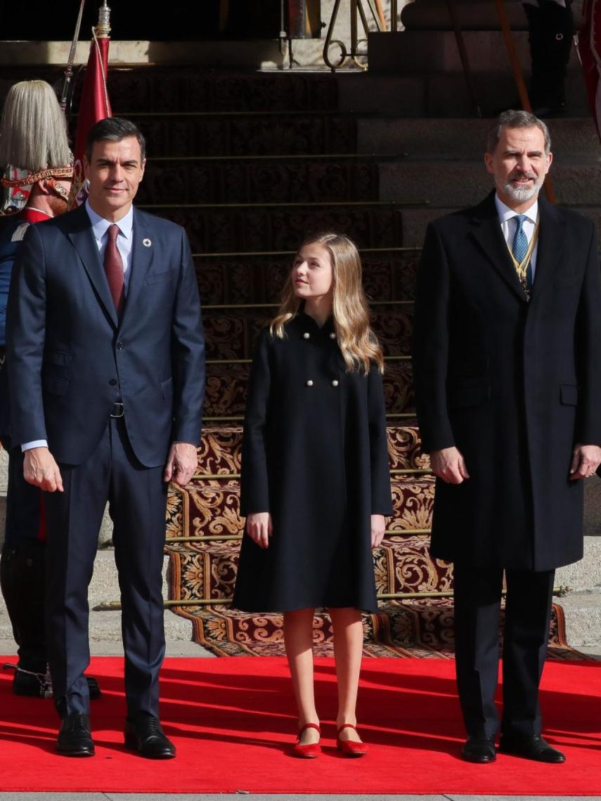 Leonor, Pedro Sánchez y el Rey, en el Día de la Hispanidad de 2020.