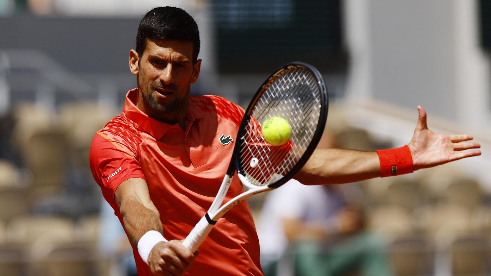 Novak Djokovic, durante su partido contra Kovacevic en Roland Garros.