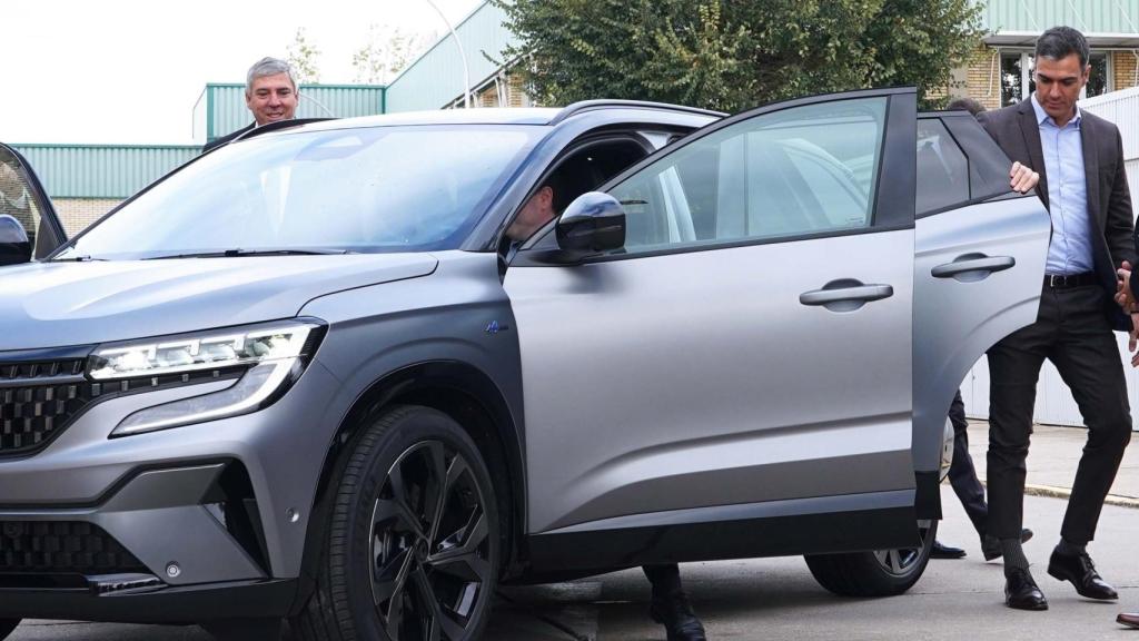 Pedro Sánchez en una de sus últimas visitas a una fábrica de automóviles.