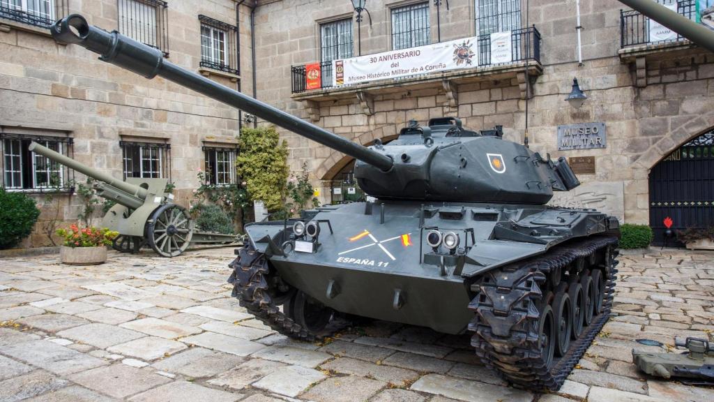 Un tanque en el Museo Militar de A Coruña.