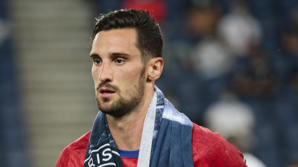 Sergio Rico antes de un partido con el PSG