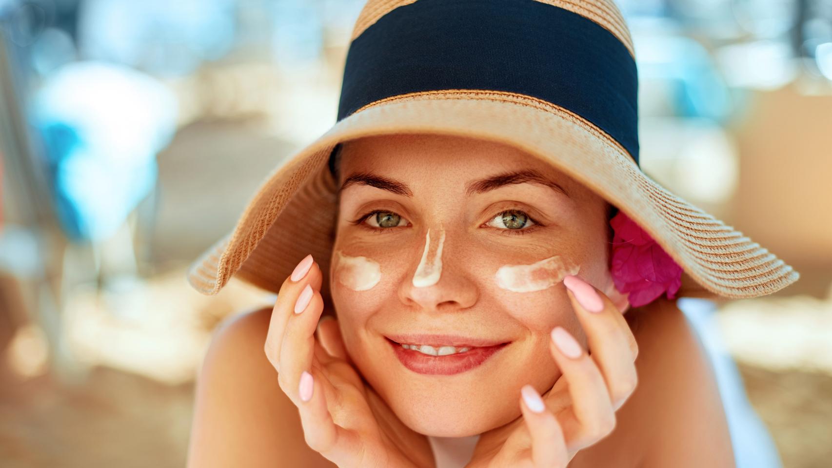 Un adecuado cuidado de la piel con protección solar es clave para prevenir el melasma.