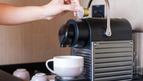La cafetera de cápsulas Nespresso de De'Longui ¡ahora está rebajada un 38% en Amazon!