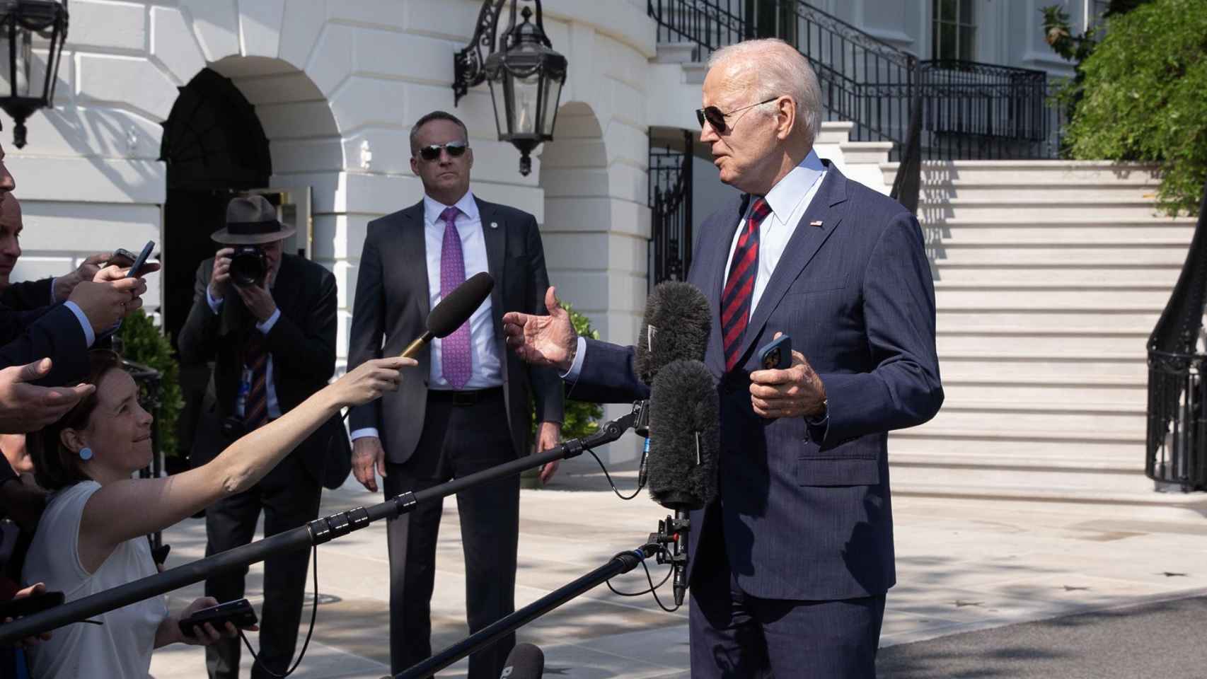 US President Joe Biden departs the White House
