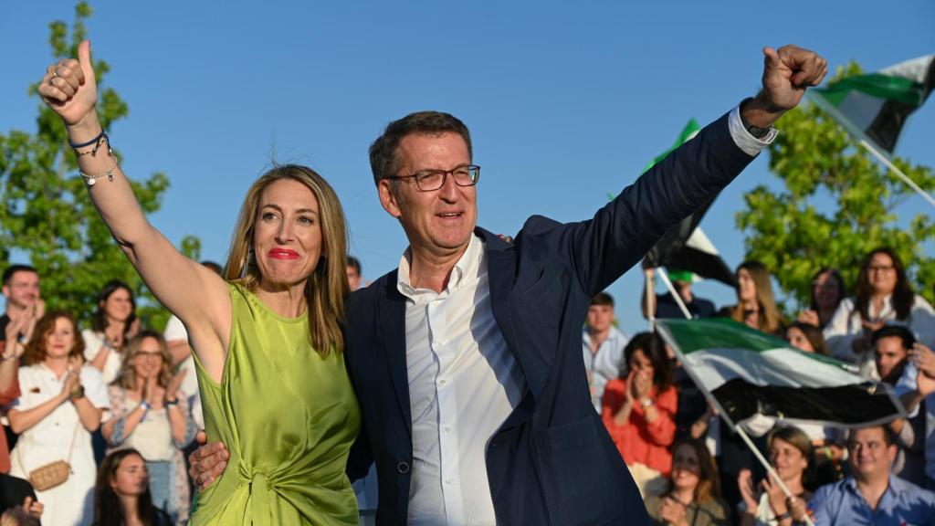 Feijóo y María Guardiola, durante la campaña electoral.