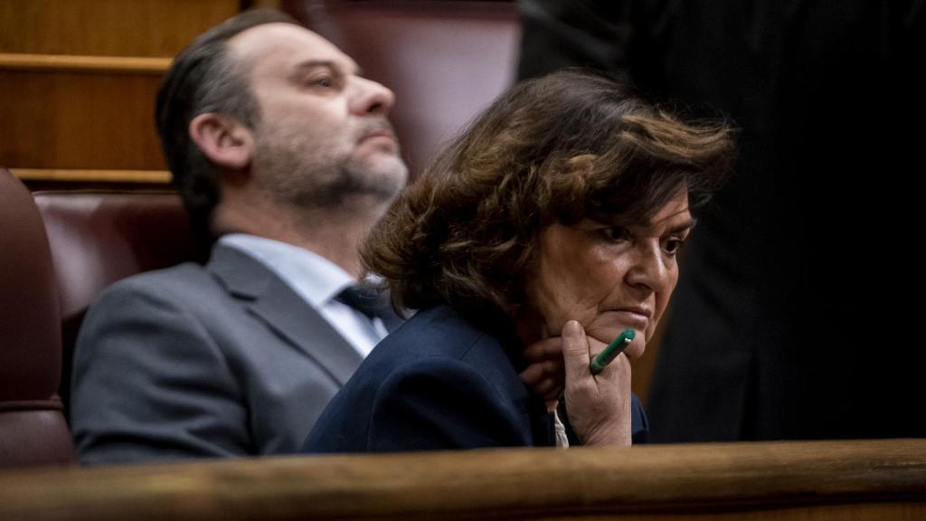 La exvicepresidenta Carmen Calvo y el exministro José Luis Ábalos, en el Congreso el pasado mes de febrero.