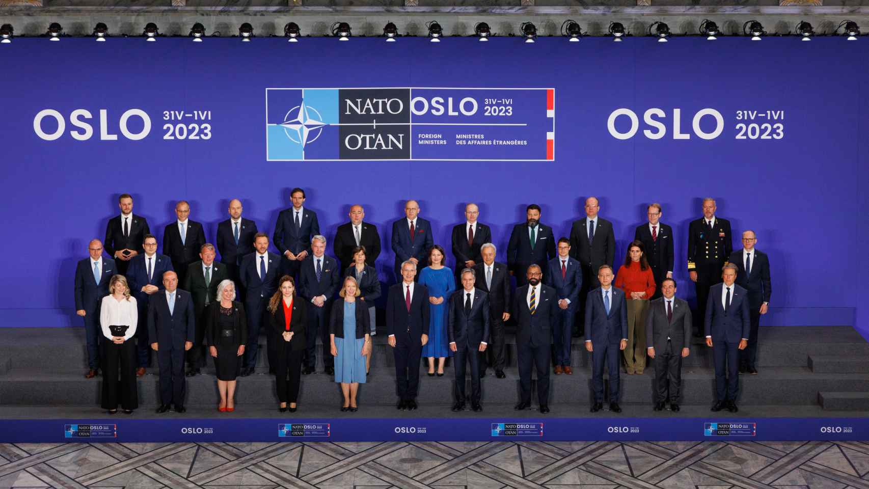 La foto de familia de la reunión de ministros de Exteriores de la OTAN este jueves en Oslo