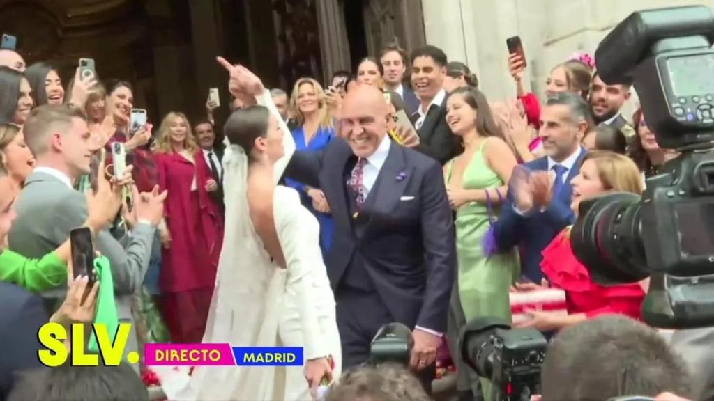 'Sálvame' durante su cobertura de la boda de Kiko Matamoros.