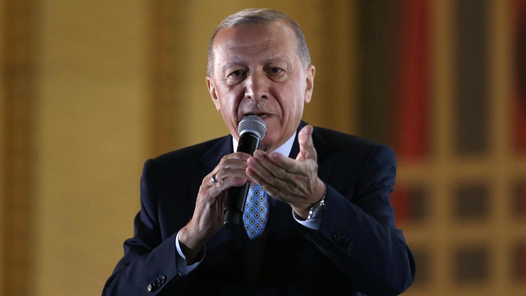 El Consejo Electoral de Turquía declara a Erdogan como ganador en la segunda vuelta de las elecciones.