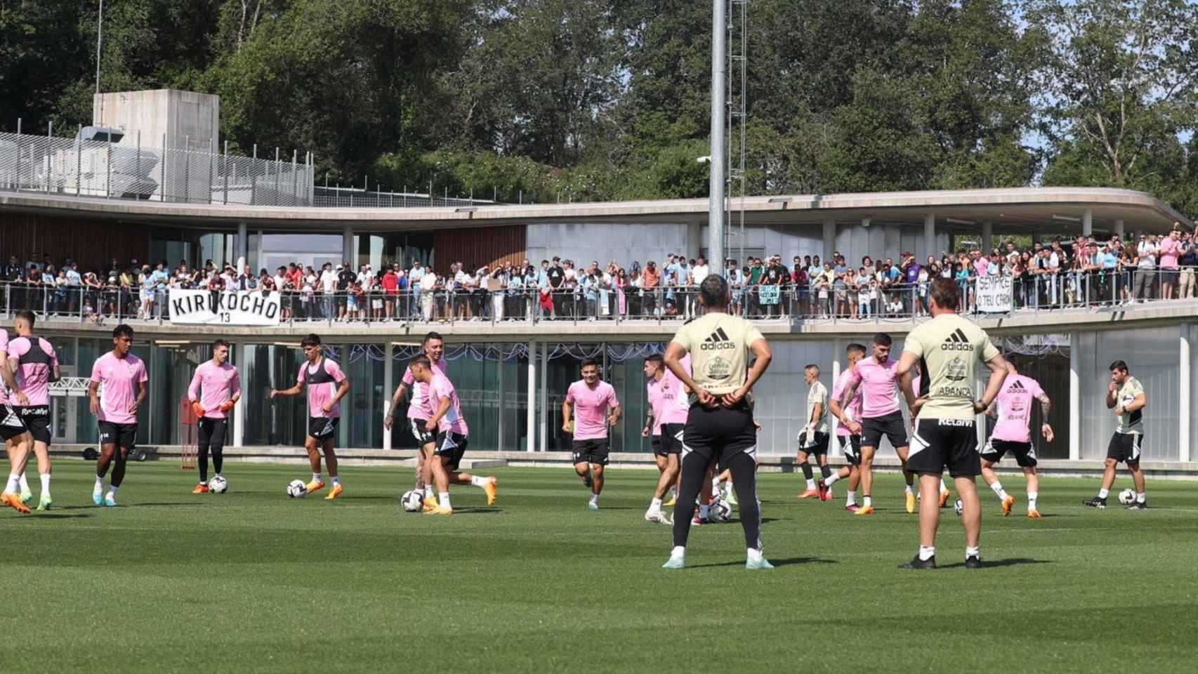 Entrenamiento en la ciudad deportiva Afouteza.