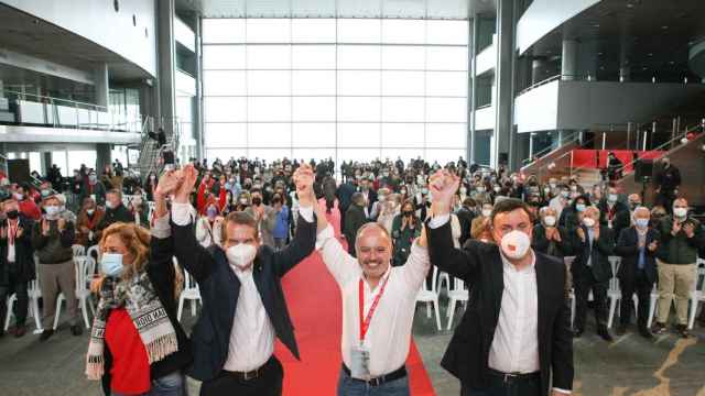 Silva, Caballero, Regades y Formoso en el IV Congreso Provincial del PSOE en Vigo.