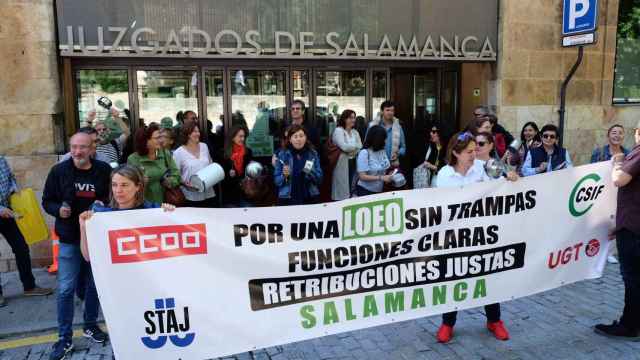 Protestas a las puertas de los Juzgados de Salamanca