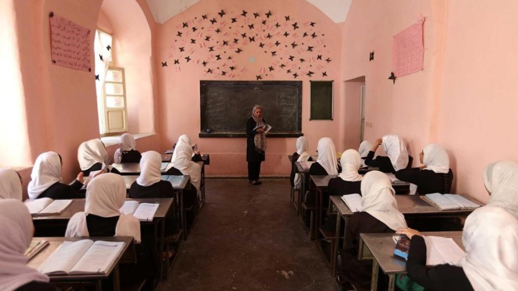 Niñas en un colegio de Afganistán.