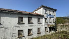 Antiguo sanatorio La Robleda.