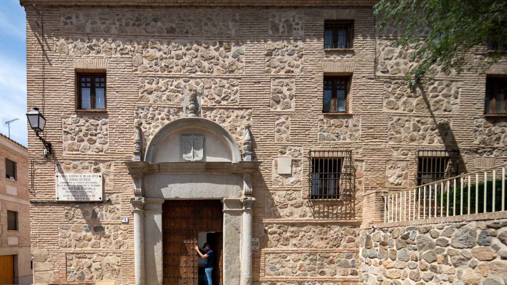 Fachada del Palacio de Medinilla