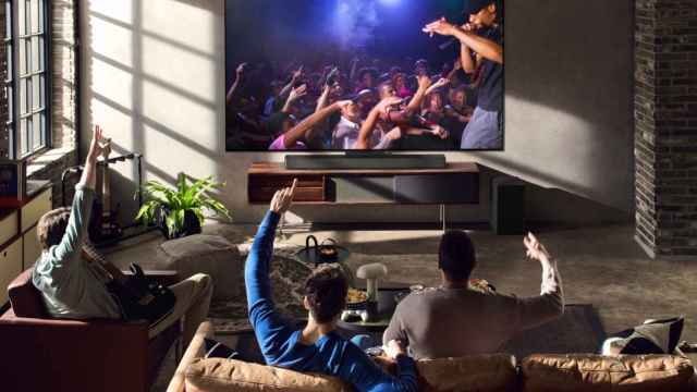 Cómo tener la mejor experiencia de cine en casa: pon a punto tu TV con barra de sonido