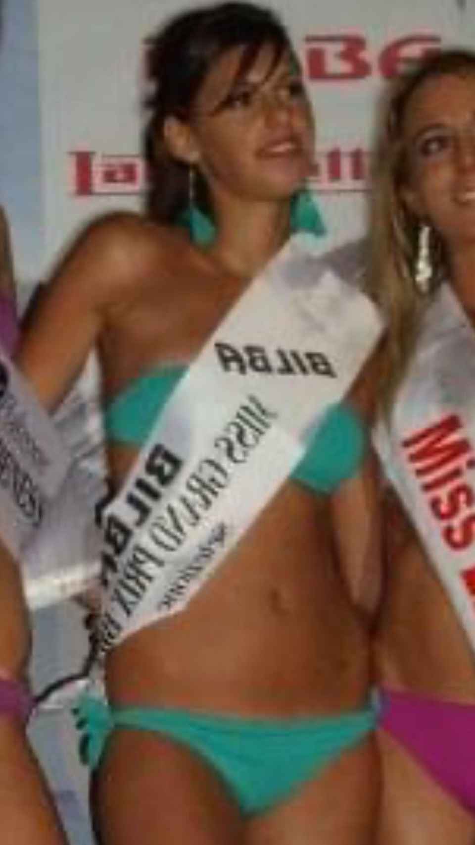 Sibora Gagani en un concurso de belleza.