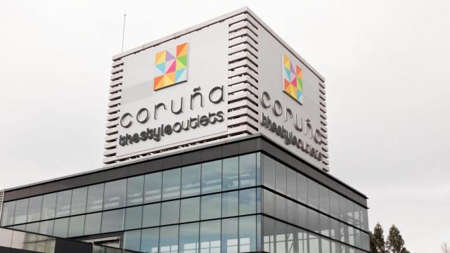 Coruña The Style Outlets adelanta las rebajas con descuentos de hasta el 70%