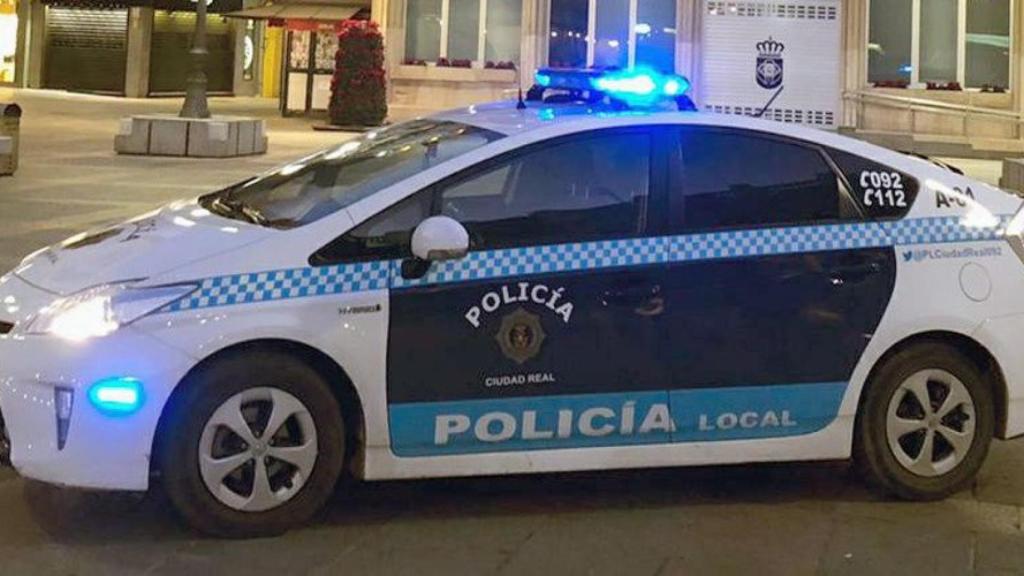 Vehículo de la Policía Local de Ciudad Real. Foto: Twitter @PLCiudadReal092.