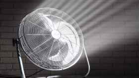 Prepárate para el calor y hazte con este ventilador industrial de Cecotec ¡por menos de 37€!