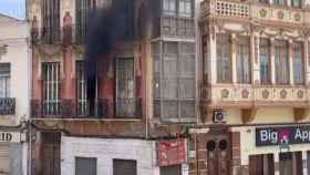 Arde un edificio okupado en Melilla tras una disputa entre sus ocupantes