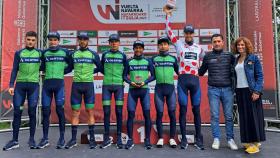El Club Ciclista Padronés vence por equipos en la Vuelta a Navarra