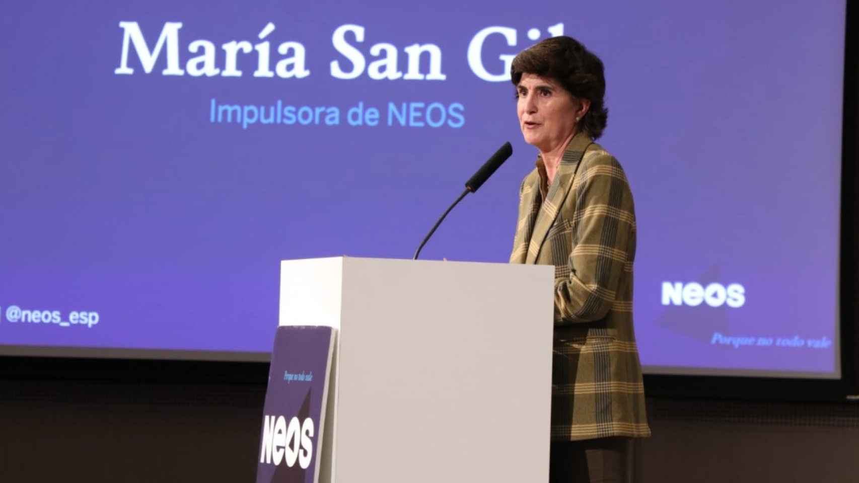 María San Gil, en un acto de NEOS.