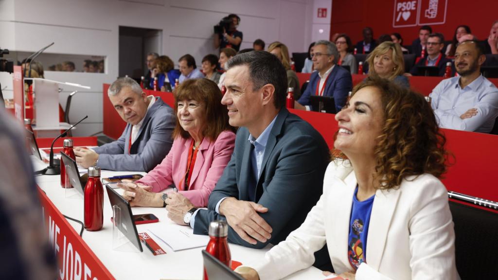 Pedro Sánchez preside la reunión del Comité Federal del PSOE en la sede del partido en Madrid.