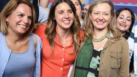 Noemi Santana, la ministra Irene Montero y la delegada del Gobierno contra la Violencia de Género, Victoria Rosell, el pasado 21 de mayo en un acto de campaña de Podemos en Tenerife.