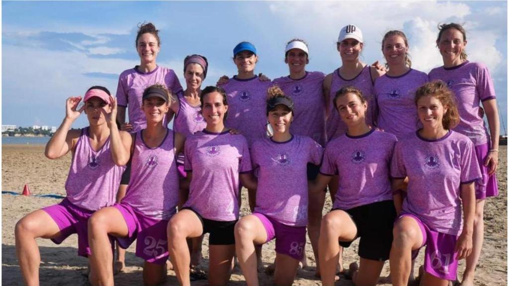 Equipo femenino del Club Polbo Ultimate Frisbee de A Coruña