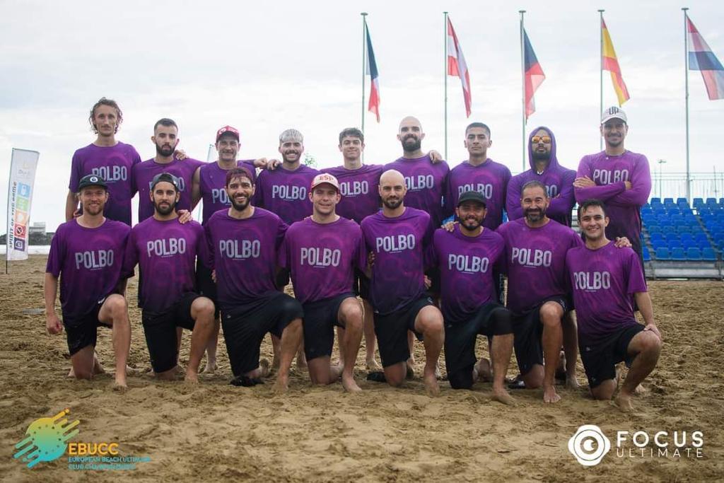 Equipo masculino del Club Polbo Ultimate Frisbee de A Coruña (foto: cedida)